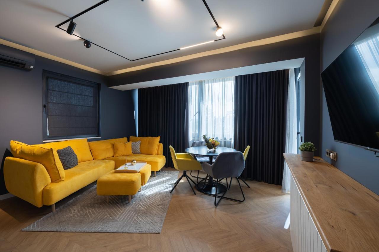 Topaz Beachfront Apartment Варна Экстерьер фото