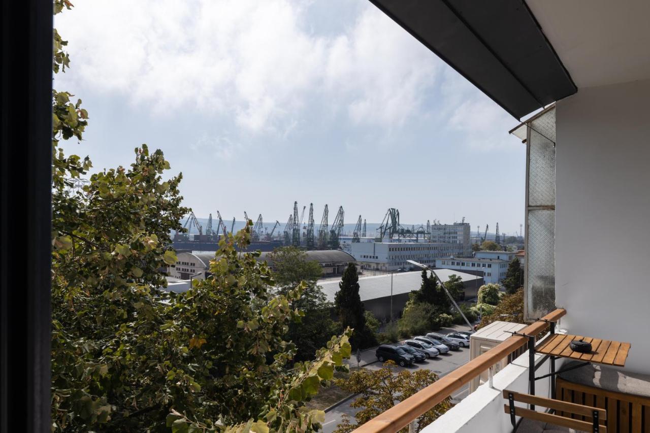 Topaz Beachfront Apartment Варна Экстерьер фото